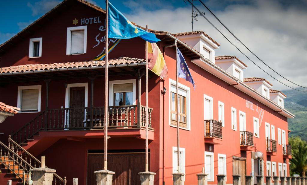 Hotel El Sueve Colunga Bagian luar foto